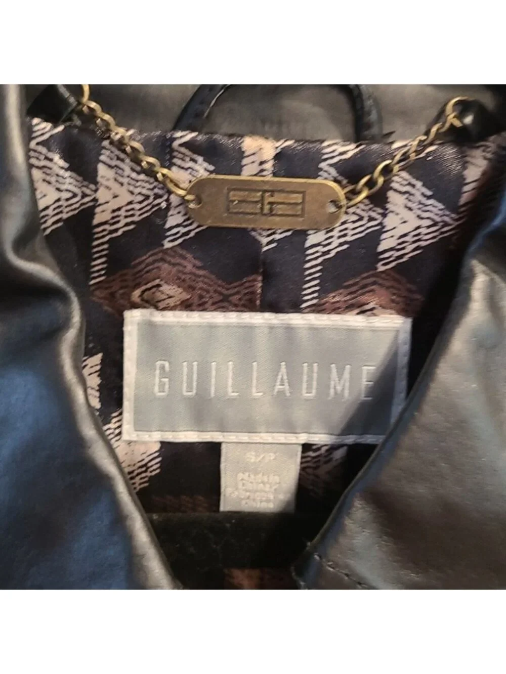 GUILLAUME black genuine leather zip up jacket